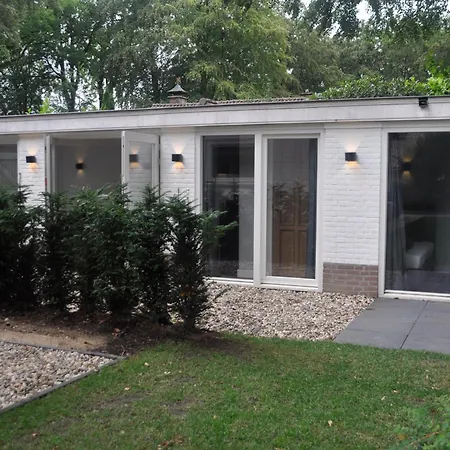 Stylish Near Nature, Train & Center *